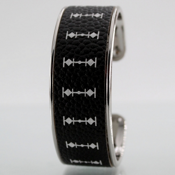 JonKar Larzo  LARMADA TOTEM  Blanc sur Cuir Rhodiage Argent Jonc XL